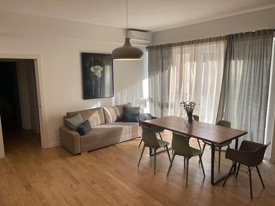 Lml Housing The Place To Be In Roma Eksteriør bilde